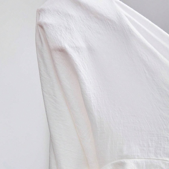 NWOT EMERY ROSE V-Neck Button Summer Blouse White 2X Layered Wrap Asymmetrical - Picture 3 of 9